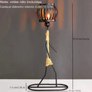 Castiçal Escultura Abstrata Nórdica – Porta-Vela de Metal Artesanal para Decoração Moderna
